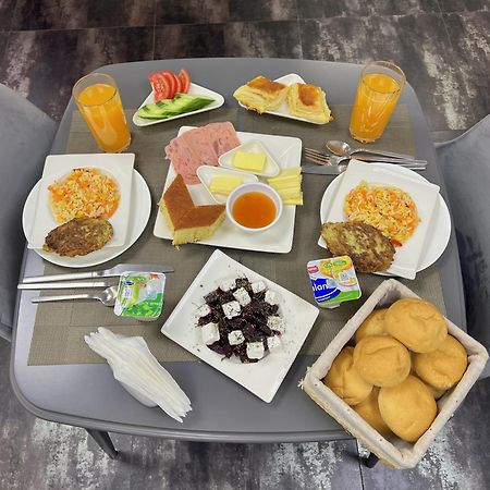 Mashtots Hotel Yerevan Luaran gambar