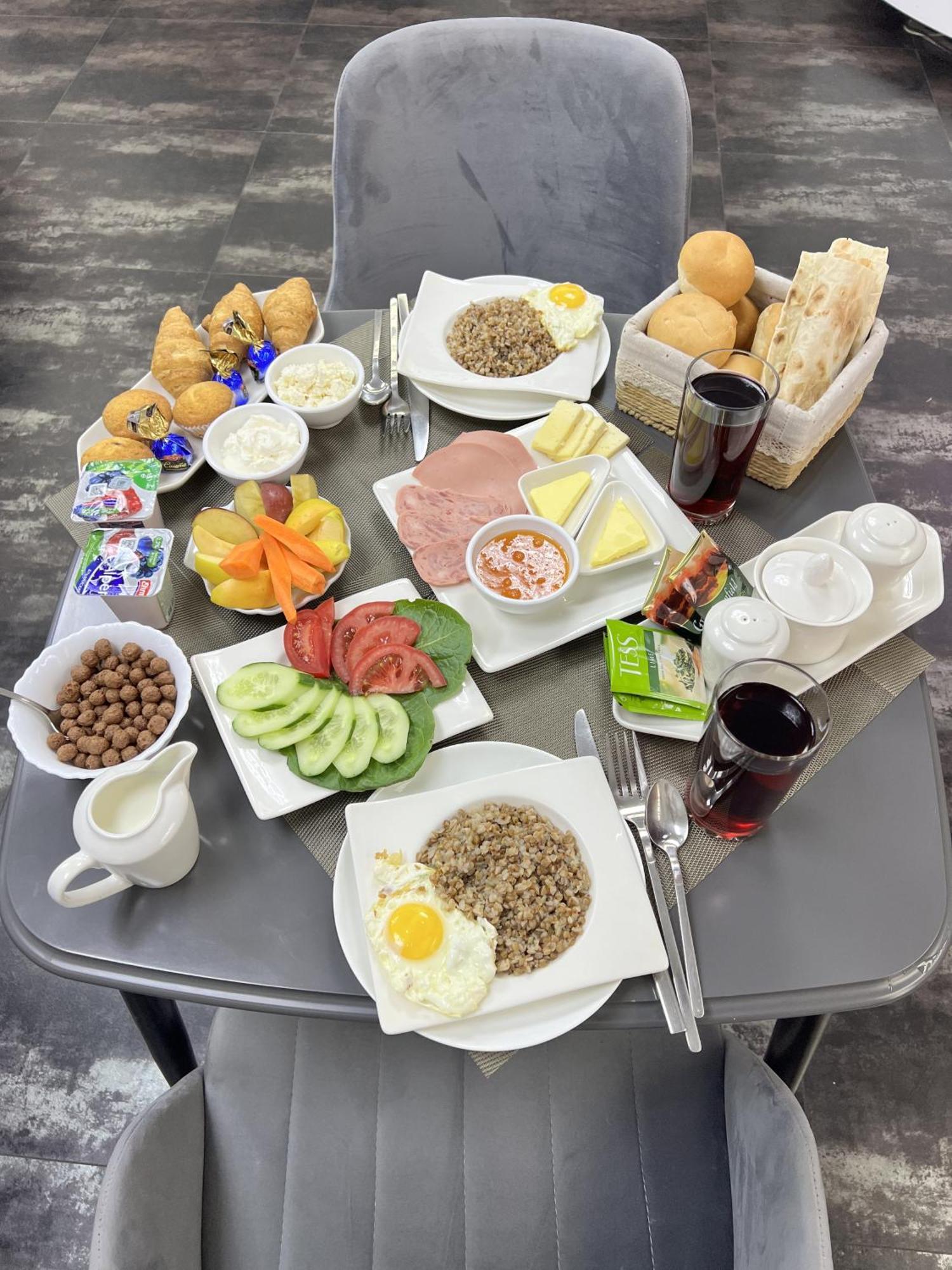 Mashtots Hotel Yerevan Luaran gambar